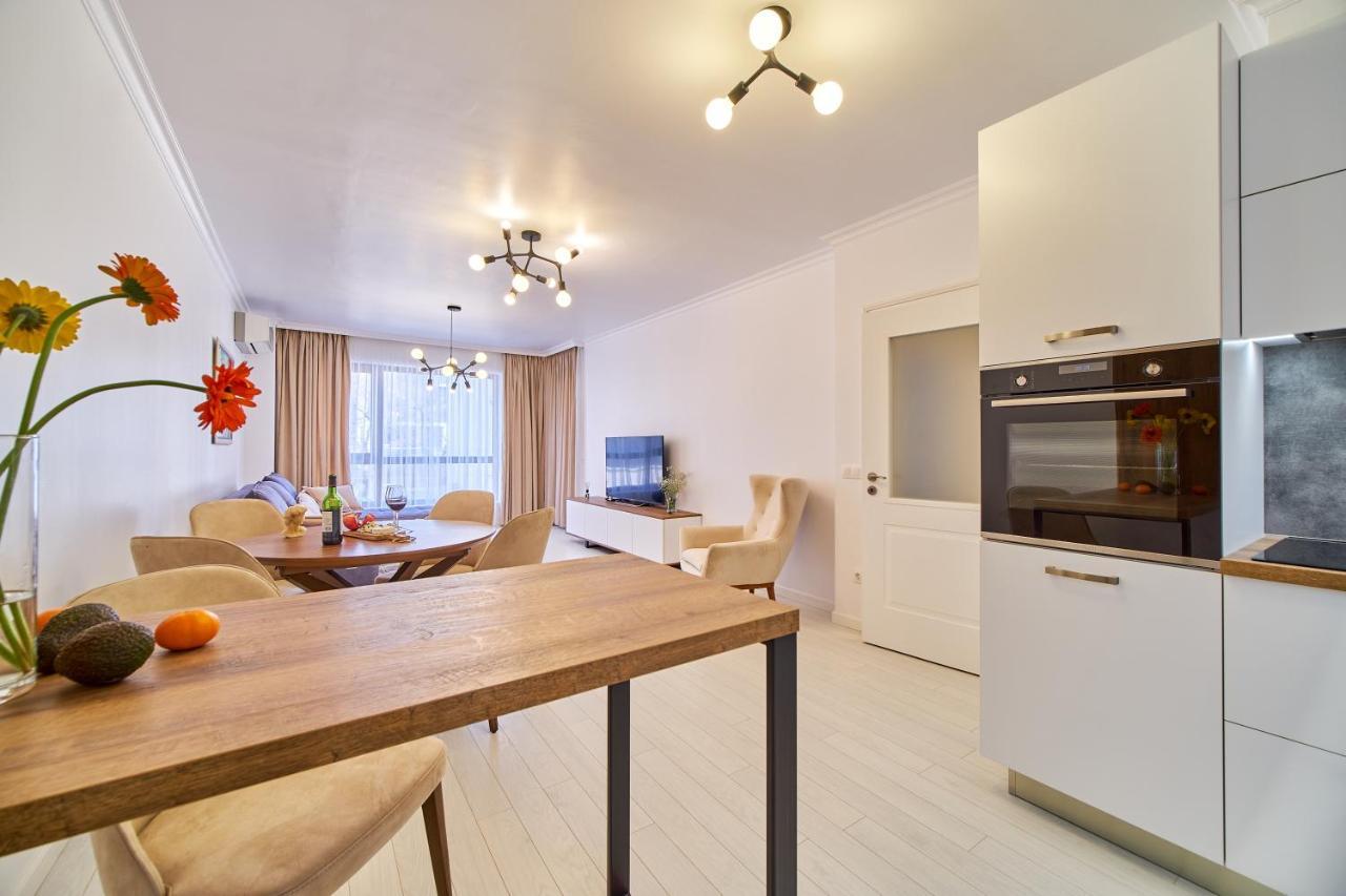Premium Center Apartment In Grand Karavel Varna Eksteriør billede