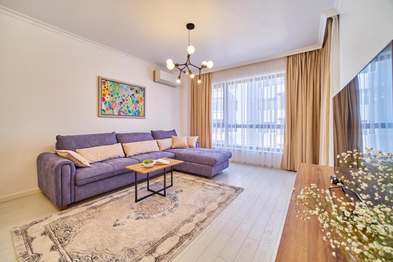Premium Center Apartment In Grand Karavel Varna Eksteriør billede