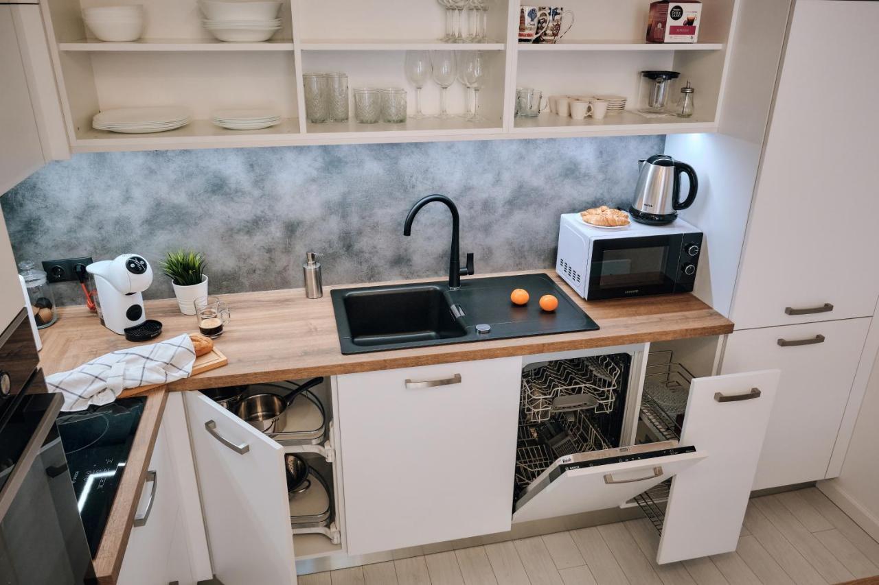 Premium Center Apartment In Grand Karavel Varna Eksteriør billede